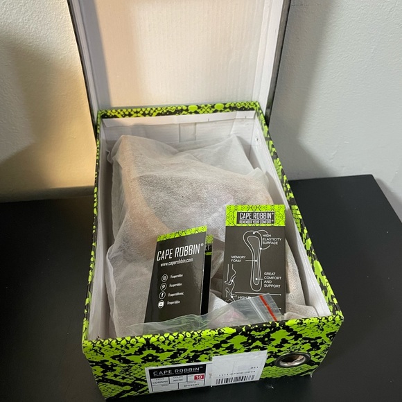 SEXY SEXY - Picture 10 of 11